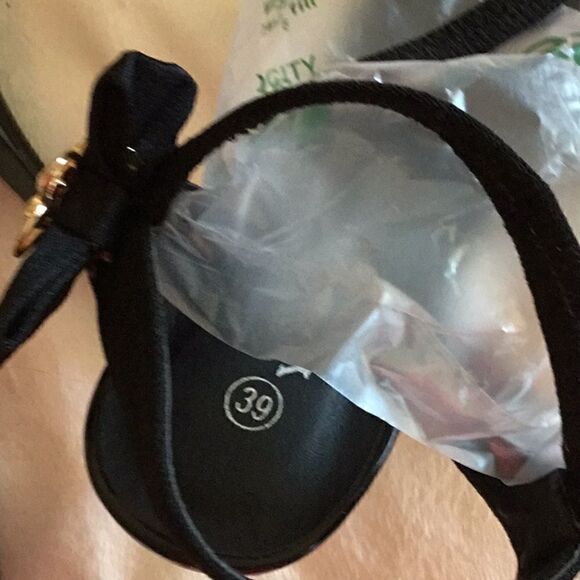 BLACK STILETTOS WITH JEWELED HEELS IN SIZE 39 - Picture 13 of 14